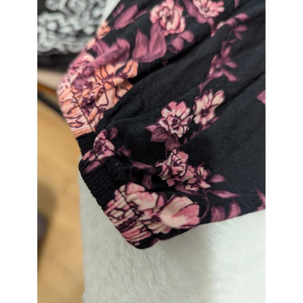 Oak & Trellis Tie Front Top Women 4X Black Floral NWT Long Sleeve V-Neck - Picture 4 of 4